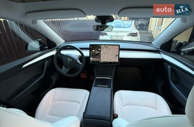 Внедорожник / Кроссовер Tesla Model Y 2024 в Дрогобыче