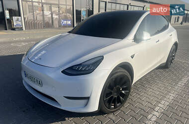 Внедорожник / Кроссовер Tesla Model Y 2021 в Мукачево
