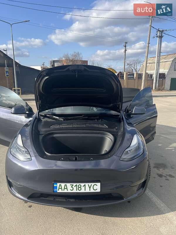 Внедорожник / Кроссовер Tesla Model Y 2023 в Киеве фото 5 Внедорожник / Кроссовер Tesla Model Y 2023 в Киеве