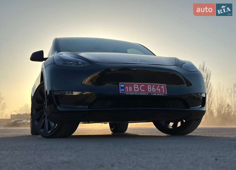 Tesla Model Y 2022 Tesla Model Y 2022