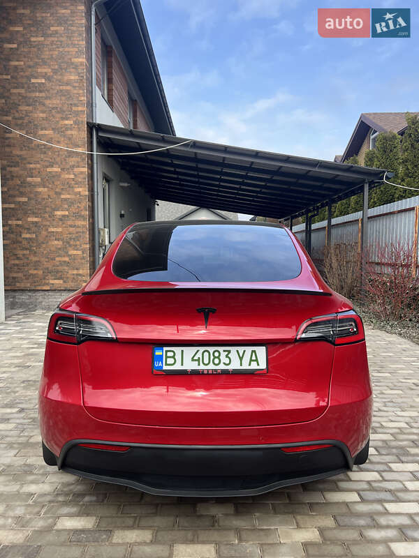 Внедорожник / Кроссовер Tesla Model Y 2021 в Полтаве