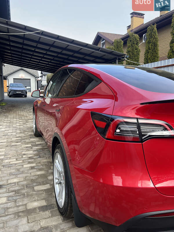 Внедорожник / Кроссовер Tesla Model Y 2021 в Полтаве