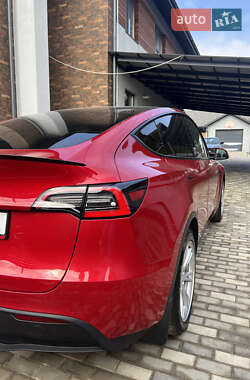 Внедорожник / Кроссовер Tesla Model Y 2021 в Полтаве