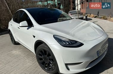 Внедорожник / Кроссовер Tesla Model Y 2021 в Львове