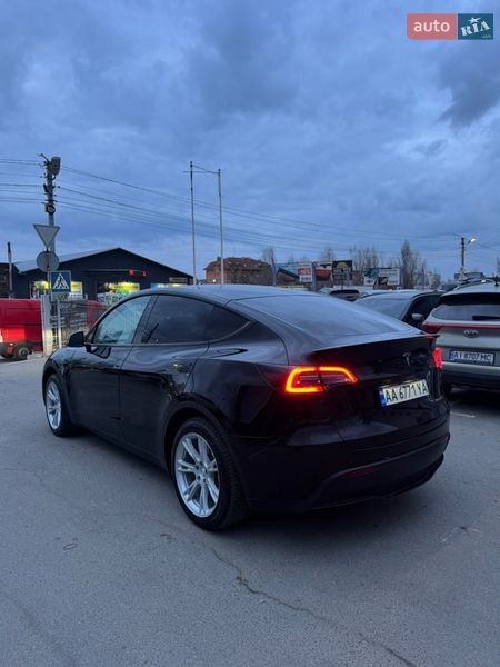 Позашляховик / Кросовер Tesla Model Y 2021 в Києві