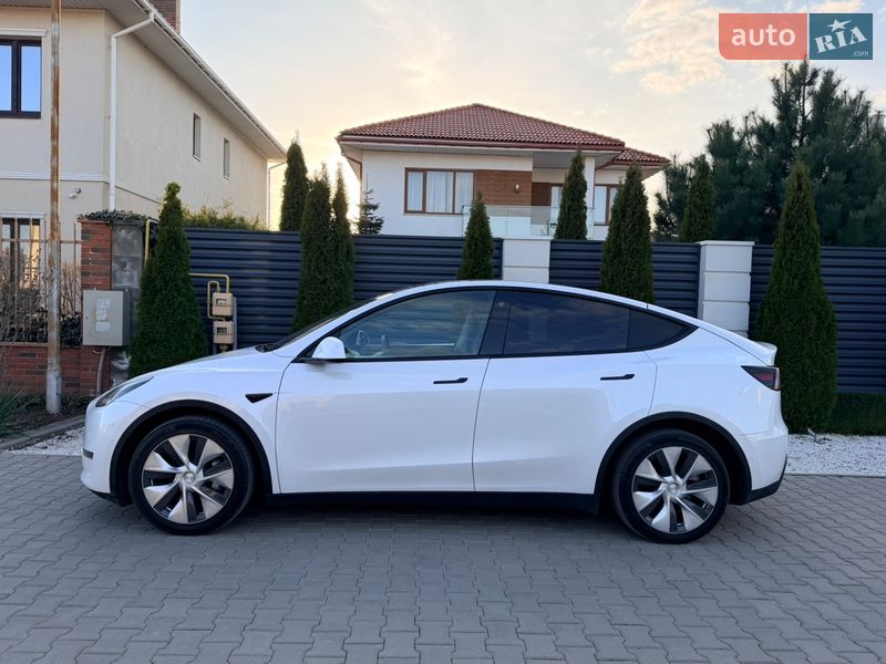 Внедорожник / Кроссовер Tesla Model Y 2022 в Одессе