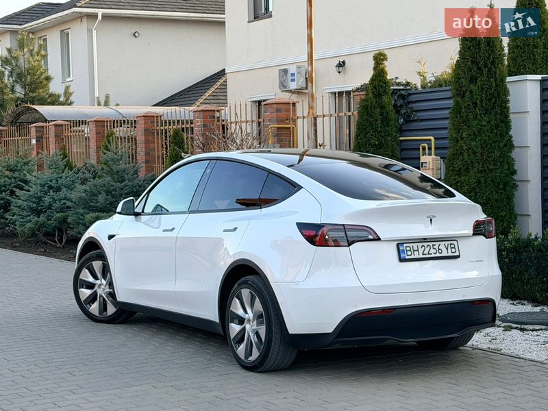 Внедорожник / Кроссовер Tesla Model Y 2022 в Одессе