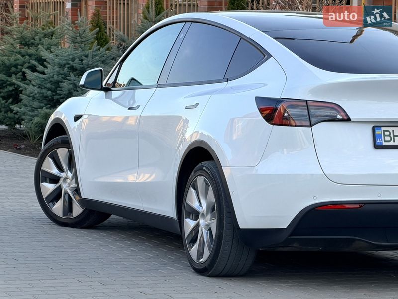 Внедорожник / Кроссовер Tesla Model Y 2022 в Одессе