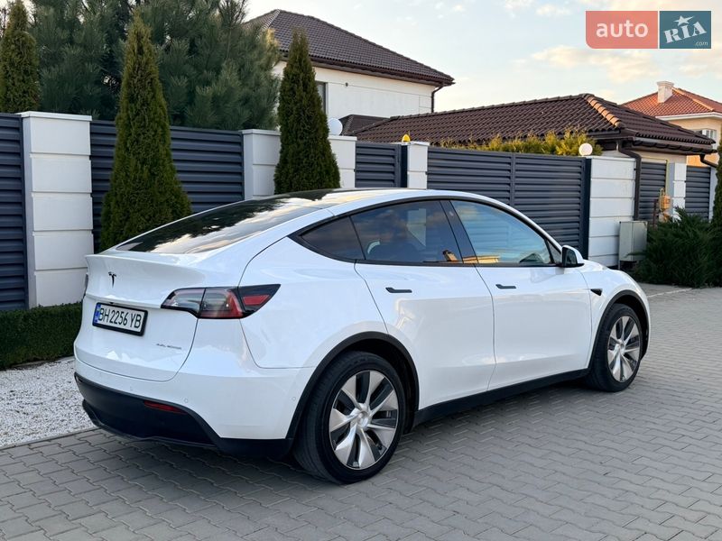 Внедорожник / Кроссовер Tesla Model Y 2022 в Одессе