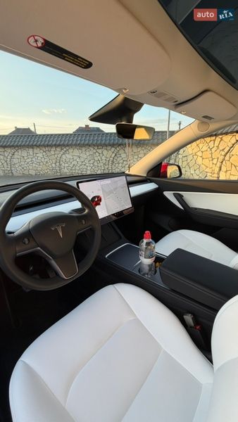 Внедорожник / Кроссовер Tesla Model Y 2022 в Львове фото 17 Внедорожник / Кроссовер Tesla Model Y 2022 в Львове