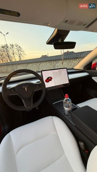 Внедорожник / Кроссовер Tesla Model Y 2022 в Львове фото 22 Внедорожник / Кроссовер Tesla Model Y 2022 в Львове
