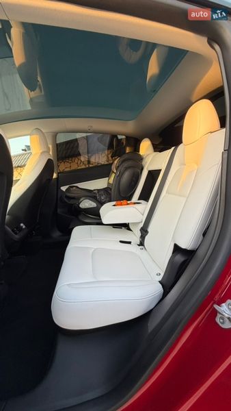 Внедорожник / Кроссовер Tesla Model Y 2022 в Львове фото 29 Внедорожник / Кроссовер Tesla Model Y 2022 в Львове