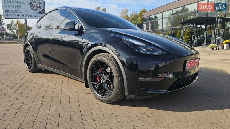 Позашляховик / Кросовер Tesla Model Y 2022 в Ковелі