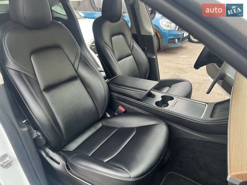 Позашляховик / Кросовер Tesla Model Y 2022 в Одесі