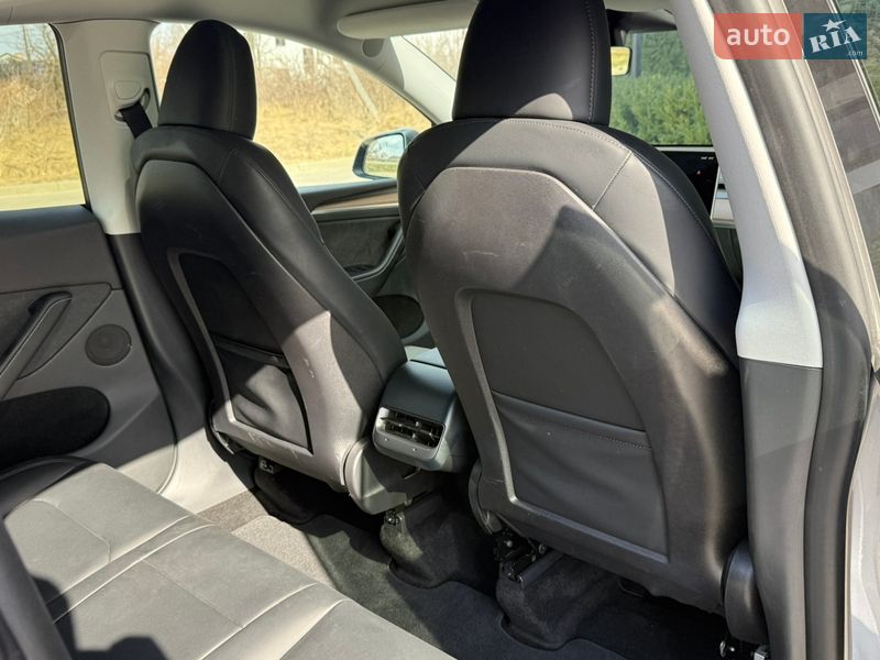 Позашляховик / Кросовер Tesla Model Y 2023 в Стрию фото 43 Позашляховик / Кросовер Tesla Model Y 2023 в Стрию