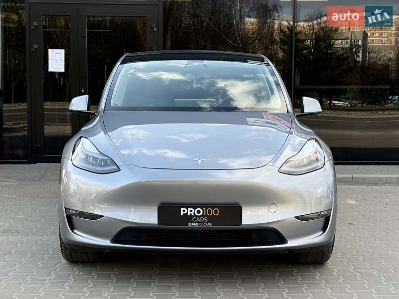 Внедорожник / Кроссовер Tesla Model Y 2023 в Киеве