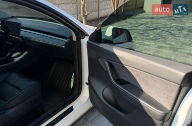 Внедорожник / Кроссовер Tesla Model Y 2020 в Костополе