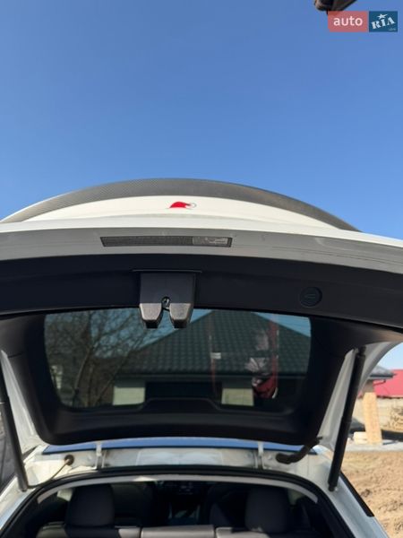 Внедорожник / Кроссовер Tesla Model Y 2020 в Костополе