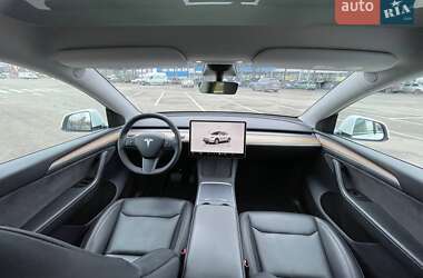 Внедорожник / Кроссовер Tesla Model Y 2023 в Киеве