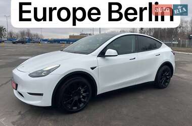 Внедорожник / Кроссовер Tesla Model Y 2023 в Киеве