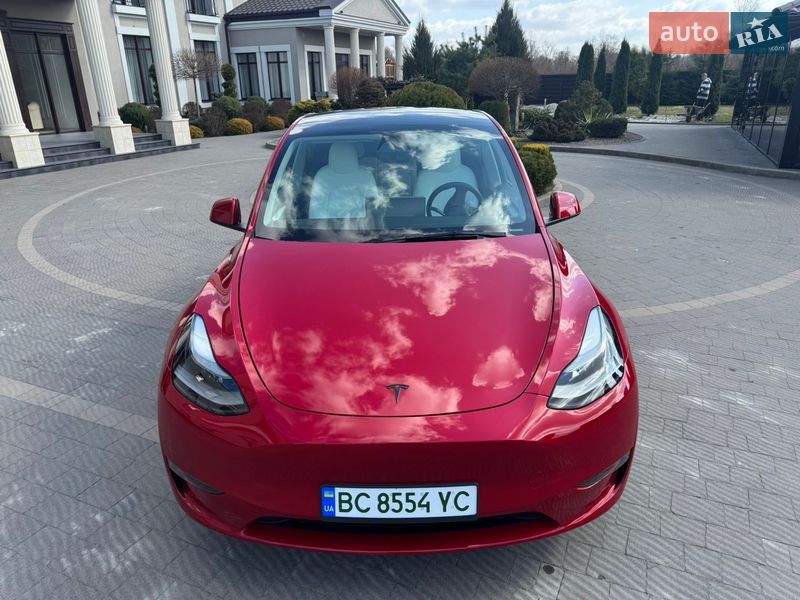 Внедорожник / Кроссовер Tesla Model Y 2023 в Стрые