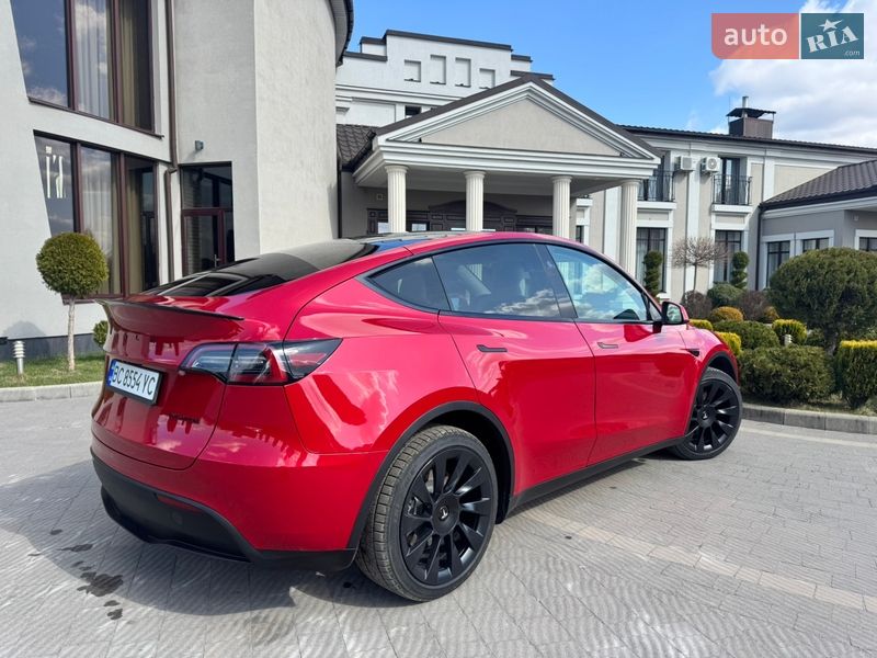 Внедорожник / Кроссовер Tesla Model Y 2023 в Стрые