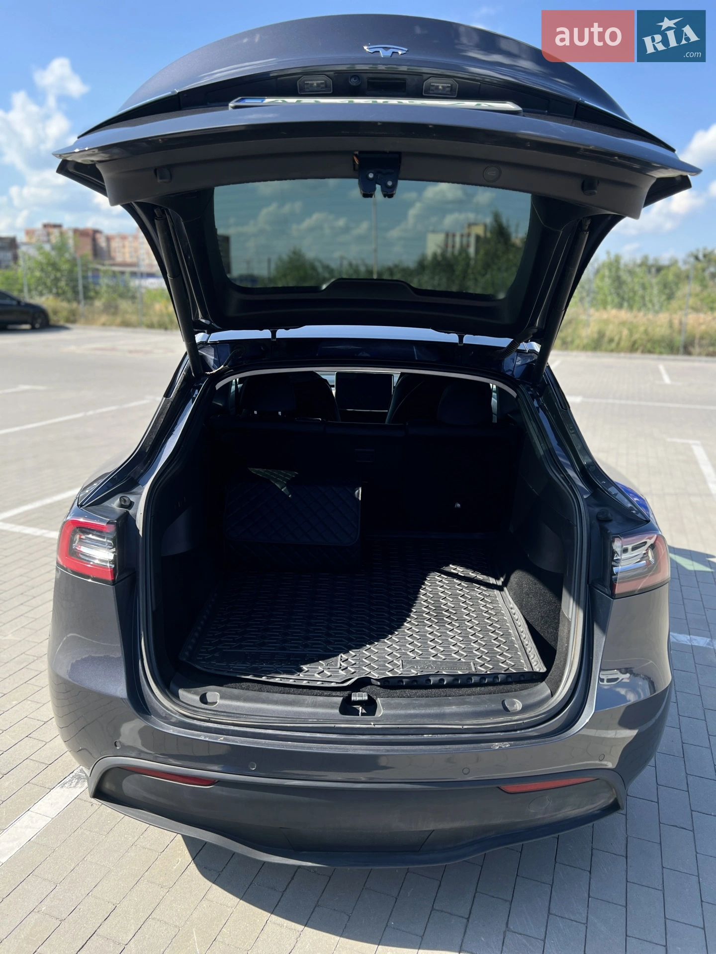 2021 Tesla Model Y - мініатюра 20