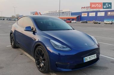 Внедорожник / Кроссовер Tesla Model Y 2021 в Львове