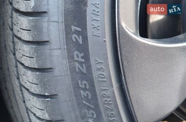 Внедорожник / Кроссовер Tesla Model Y 2021 в Львове