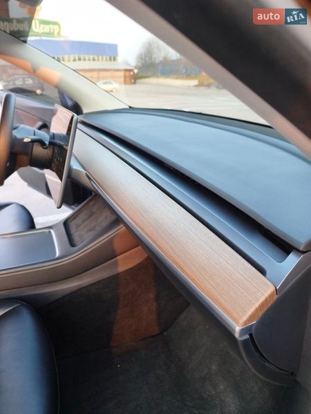 Внедорожник / Кроссовер Tesla Model Y 2021 в Львове фото 45 Внедорожник / Кроссовер Tesla Model Y 2021 в Львове