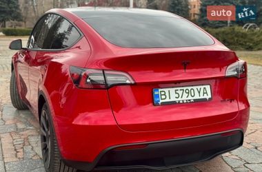 Внедорожник / Кроссовер Tesla Model Y 2021 в Кременчуге