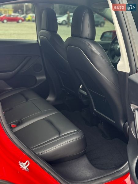 Внедорожник / Кроссовер Tesla Model Y 2021 в Кременчуге