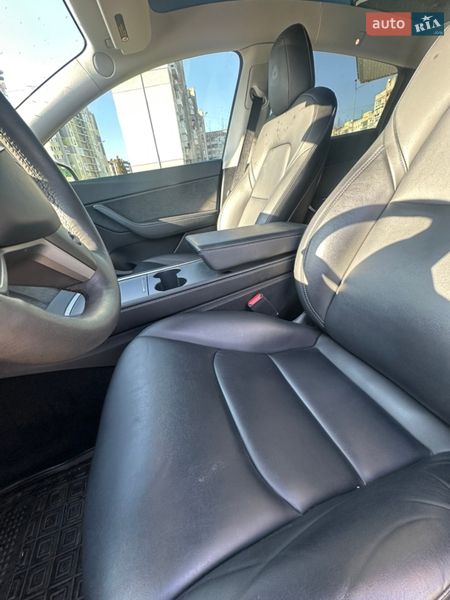 Внедорожник / Кроссовер Tesla Model Y 2022 в Житомире