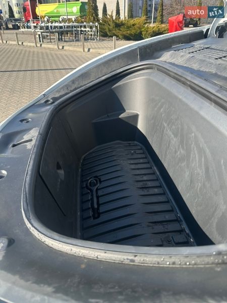 Внедорожник / Кроссовер Tesla Model Y 2022 в Житомире