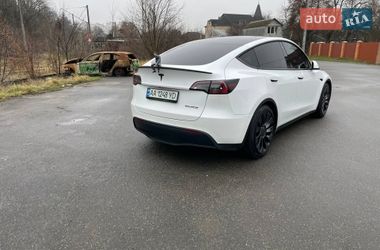 Внедорожник / Кроссовер Tesla Model Y 2022 в Киеве