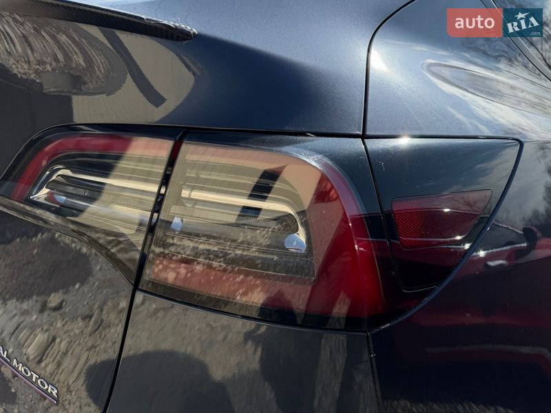 Позашляховик / Кросовер Tesla Model Y 2022 в Дрогобичі