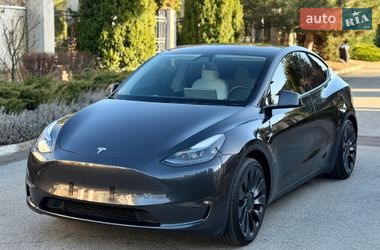 Внедорожник / Кроссовер Tesla Model Y 2024 в Одессе