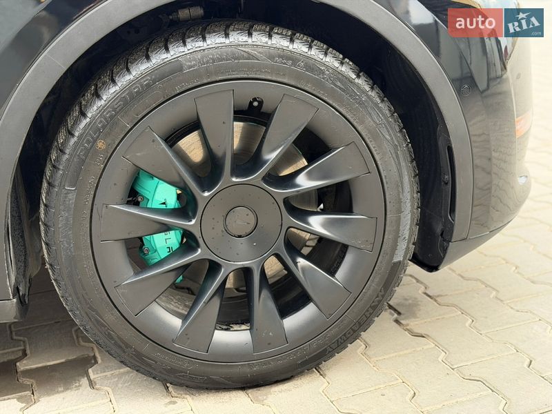 Внедорожник / Кроссовер Tesla Model Y 2020 в Луцке