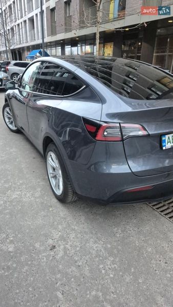 Внедорожник / Кроссовер Tesla Model Y 2022 в Киеве