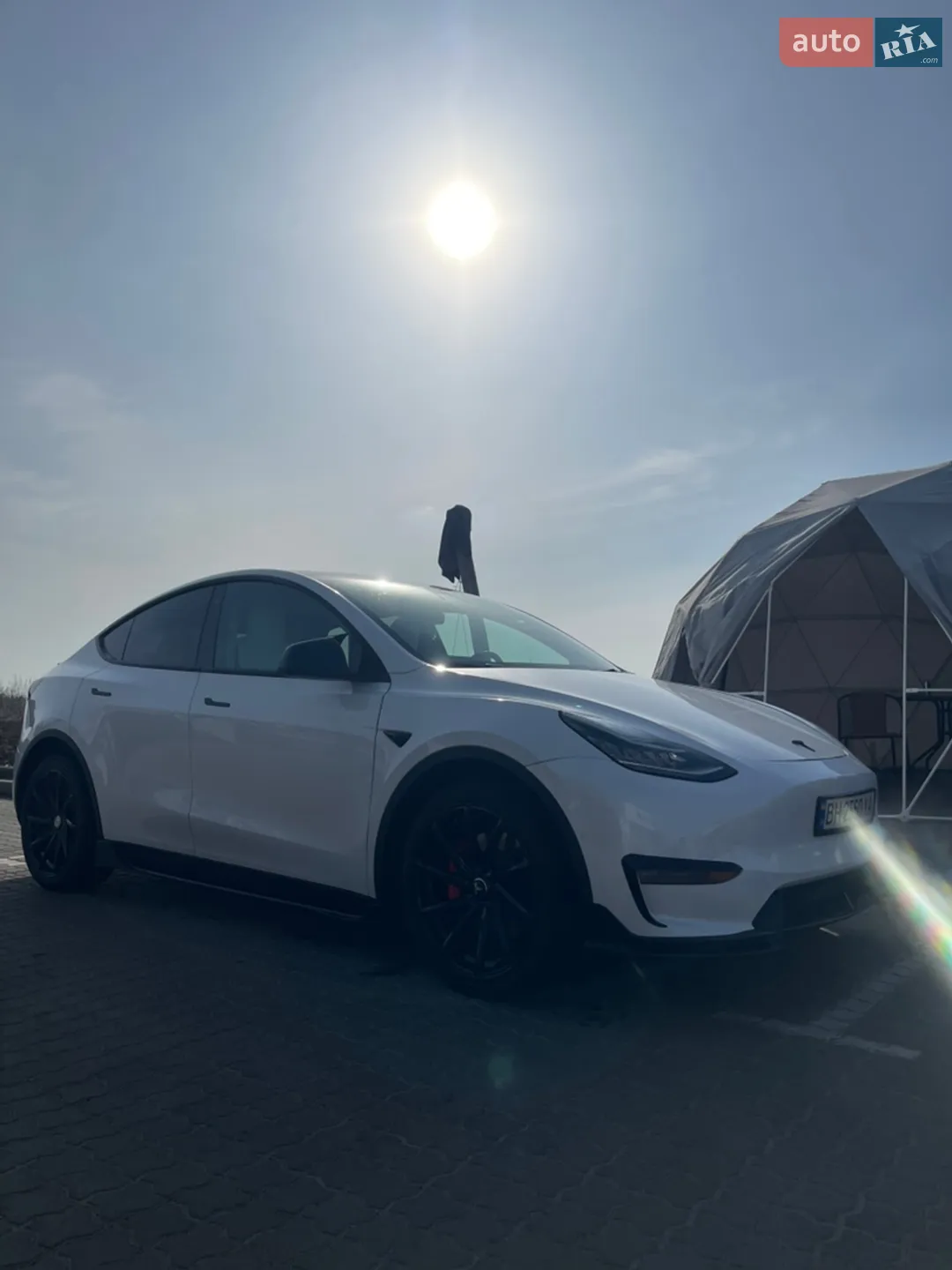 2021 Tesla Model Y - мініатюра 3