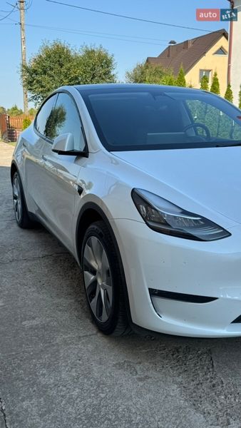 Tesla Model Y 2023 Tesla Model Y 2023