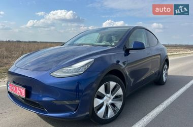 Внедорожник / Кроссовер Tesla Model Y 2023 в Львове