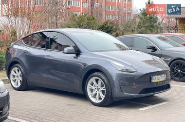 Внедорожник / Кроссовер Tesla Model Y 2023 в Киеве