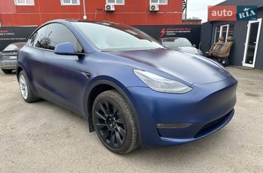 Внедорожник / Кроссовер Tesla Model Y 2023 в Киеве