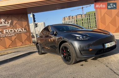 Внедорожник / Кроссовер Tesla Model Y 2024 в Буче