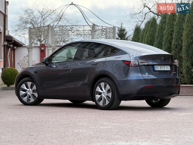 Внедорожник / Кроссовер Tesla Model Y 2022 в Стрые