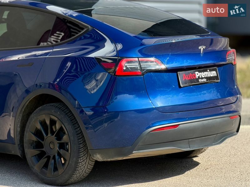 Внедорожник / Кроссовер Tesla Model Y 2021 в Харькове