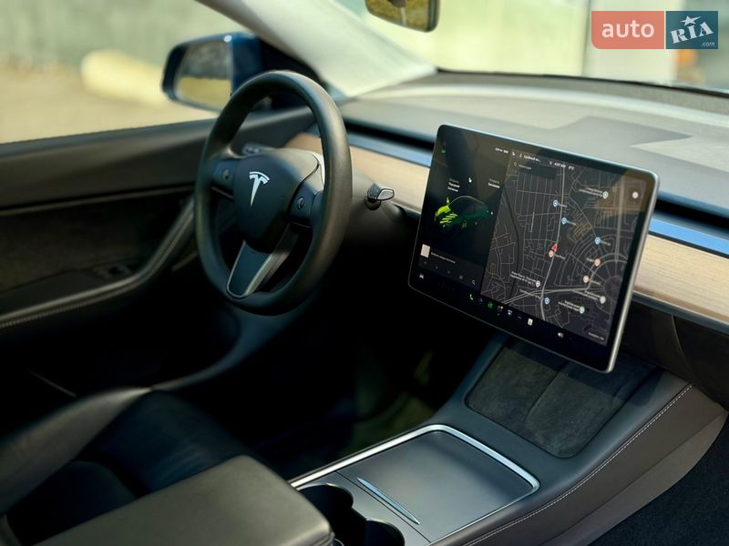 Внедорожник / Кроссовер Tesla Model Y 2021 в Харькове