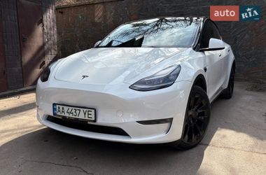 Внедорожник / Кроссовер Tesla Model Y 2022 в Киеве