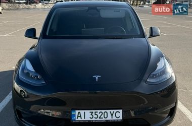 Внедорожник / Кроссовер Tesla Model Y 2024 в Киеве